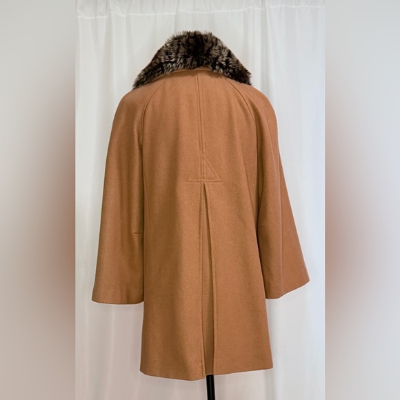 Anthropologie Elevenses Wool Blend Jacket Tan Coat with Faux Fur Collar Size 8 - Picture 2 of 10